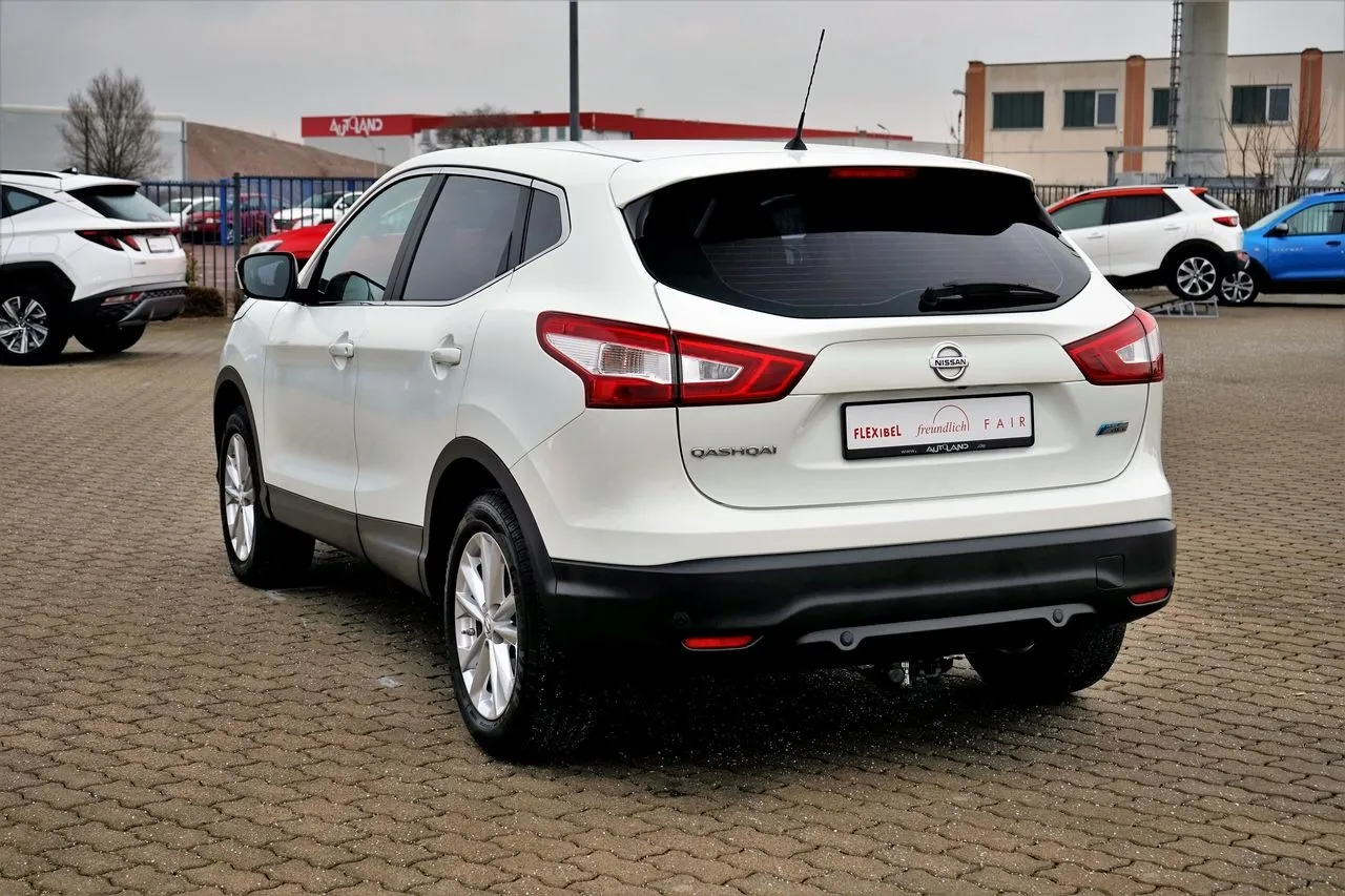 Nissan Qashqai 1.6 dCi DPF 4x2 Acenta...  Image 2